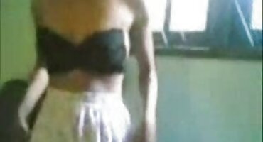 chuyện sex audio Tìm phim sex xnxx kiếm lời thú nhận từ cô gái thông qua quan hệ tình dục.